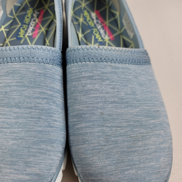 Skechers Woman's Slip On Sz 9.5 blue Squishy insole - Picture 5 of 8